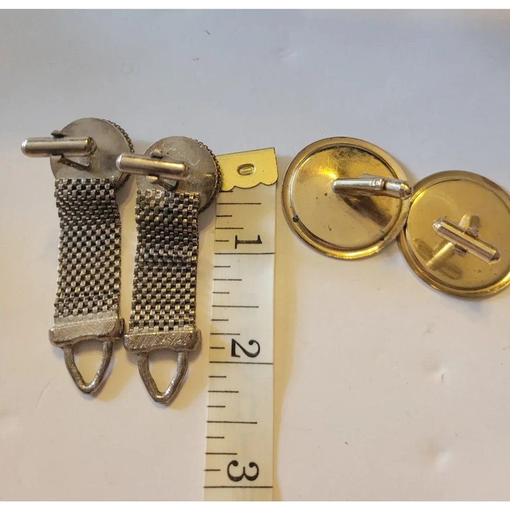 Lot of 2 Pair Vintage Estate Cufflinks Gold‎ Tone Purple Gemstone Jewelry